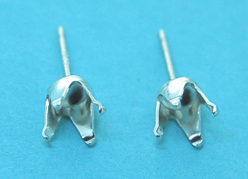Claw Stud Earring Sterling Silver 6mm