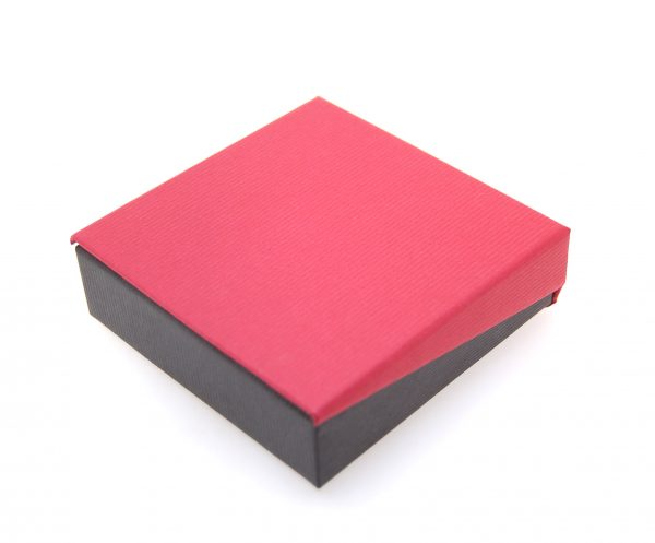 Pendant Box | Black and Red